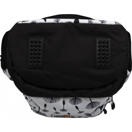 Plecak dla nastolatek BP02 Dandelions posiada dodatkowo wzmocniony spód